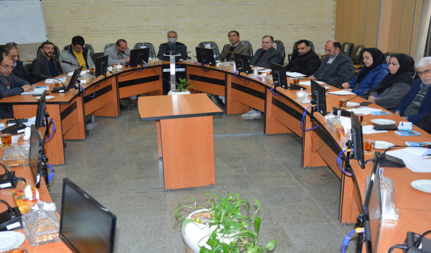 توقیف یکدستگاه کامیون حامل 150 اصله چوب آلات قاچاق جنگلی در استان اردبیل 