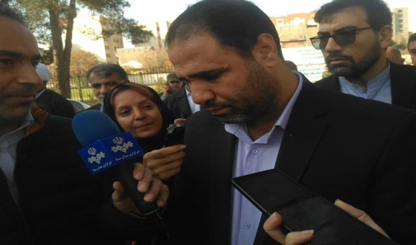 پیشنهاد اختصاص پشت جلد کتاب‌‌های درسی به درختکاری بررسی می‌شود/ ترویج فرهنگ درختکاری از طریق آموزش و پرورش